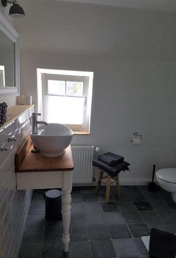 Stachelburg Apartment Моншау Екстериор снимка